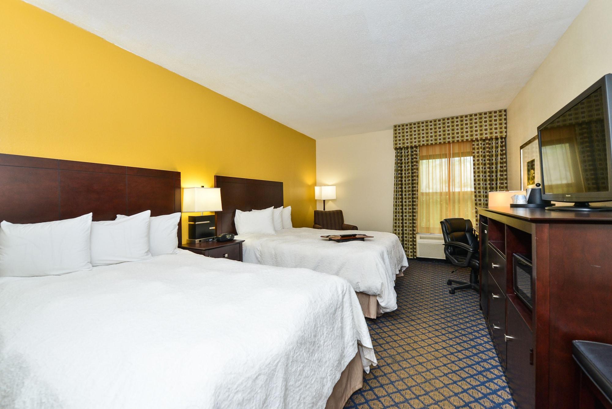 Hampton Inn Petersburg-Fort Gregg Adams Exterior foto