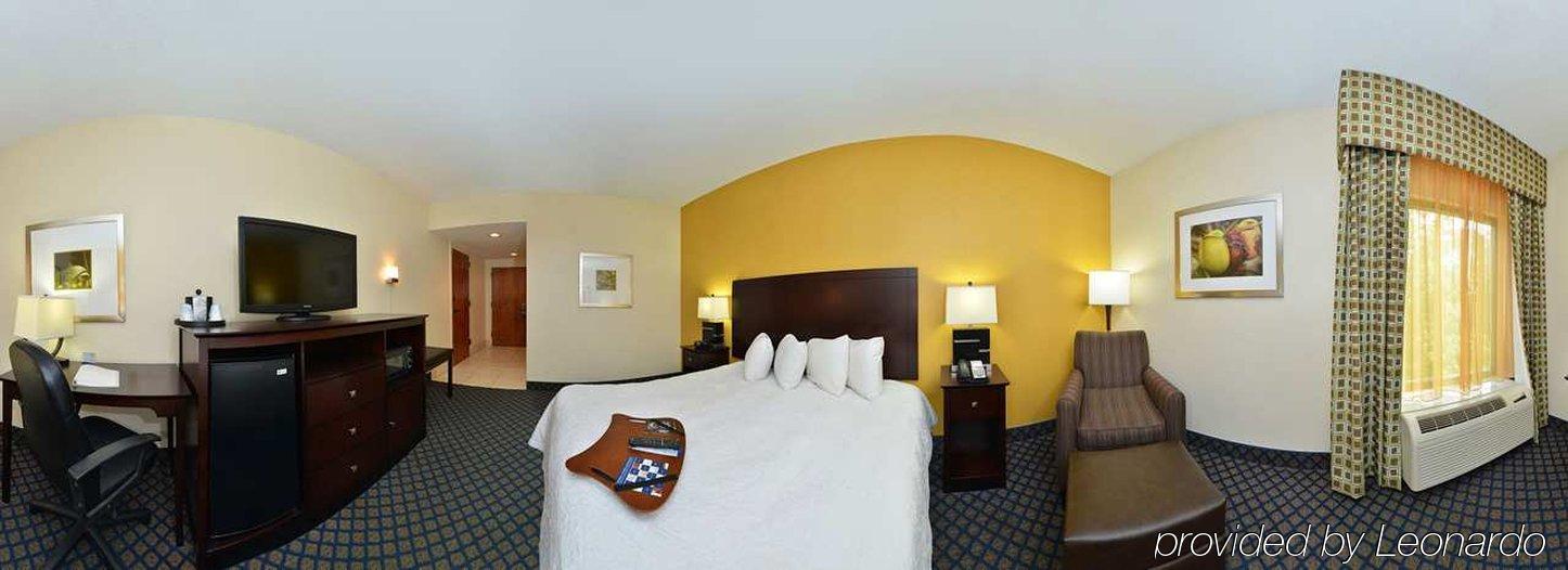 Hampton Inn Petersburg-Fort Gregg Adams Exterior foto