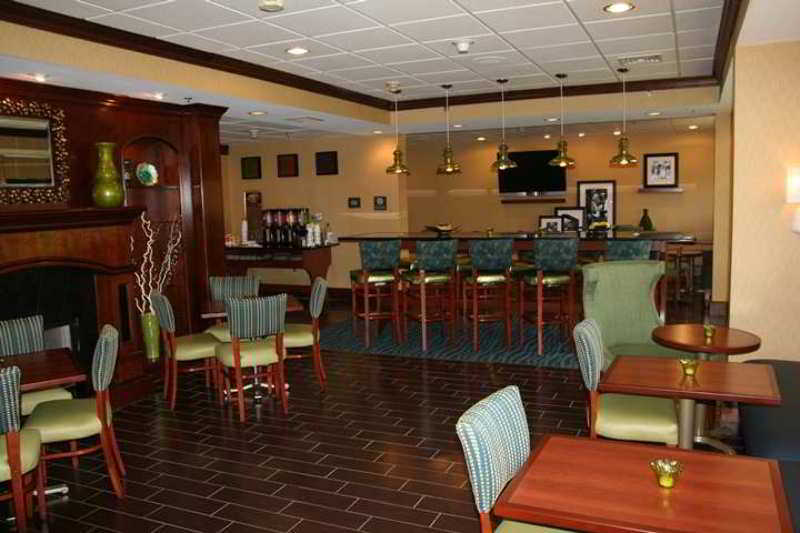 Hampton Inn Petersburg-Fort Gregg Adams Restaurant foto